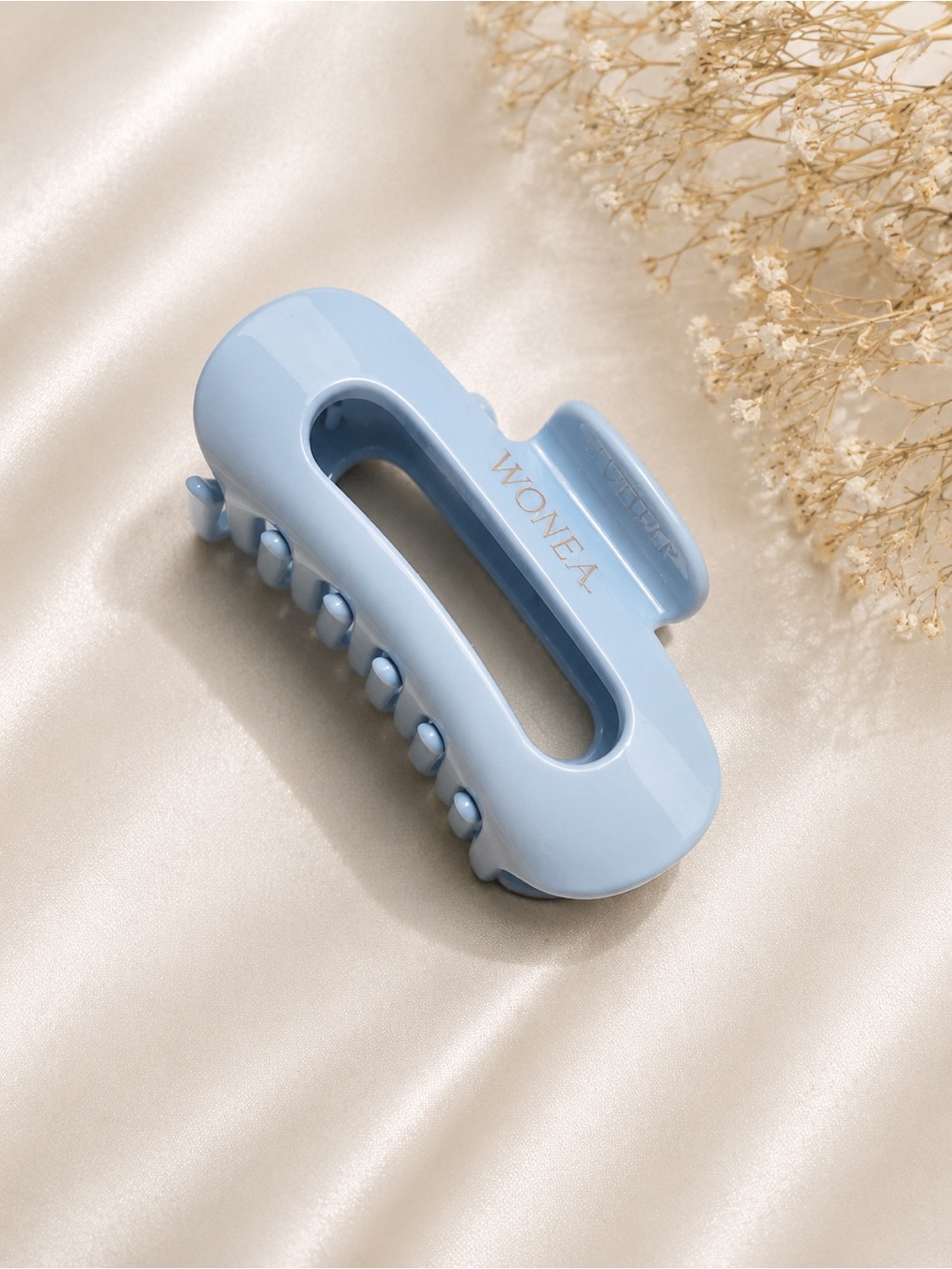 WONEA Light Blue Hair Claw Clip
